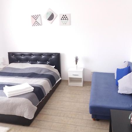 Appartement Cazare Apartament Rasnov Extérieur photo