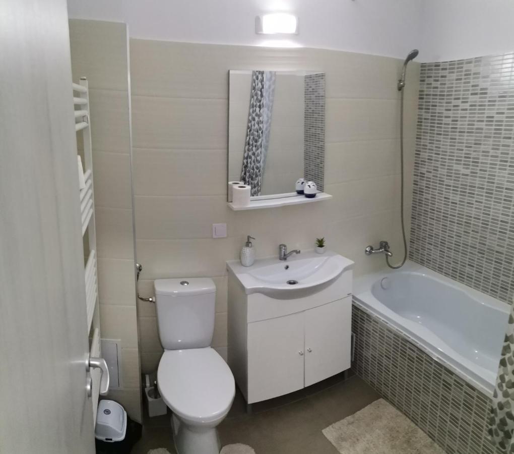 Appartement Cazare Apartament Rasnov Extérieur photo