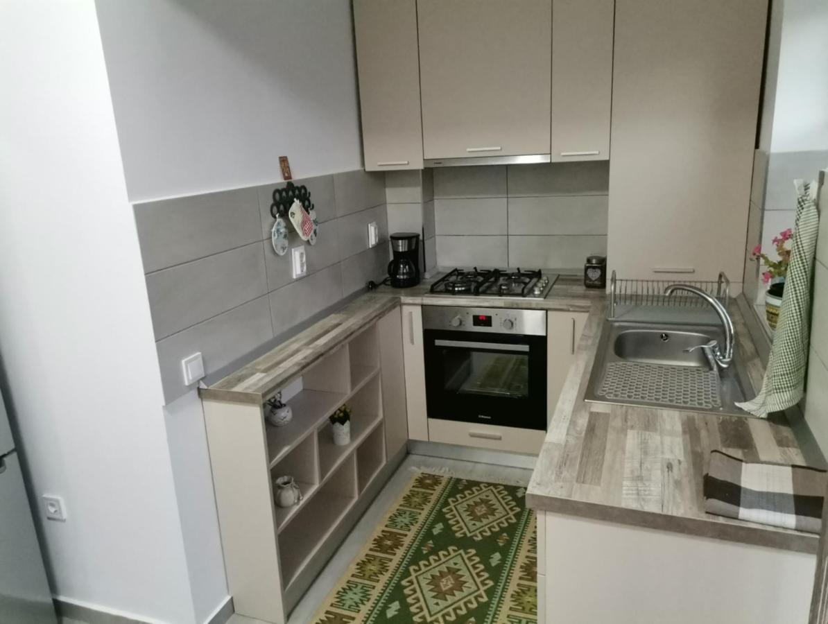Appartement Cazare Apartament Rasnov Extérieur photo