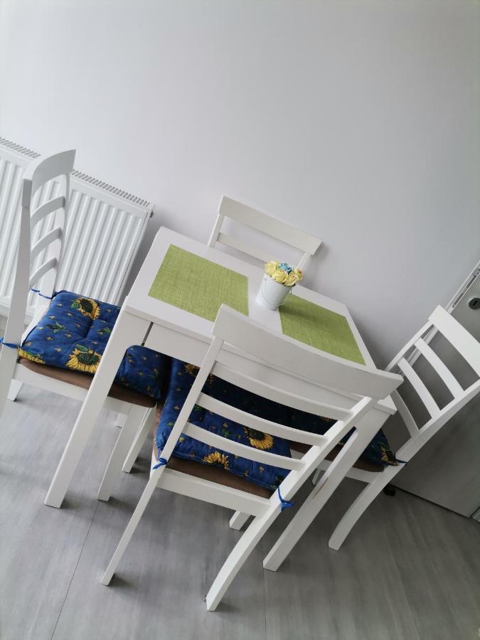 Appartement Cazare Apartament Rasnov Extérieur photo